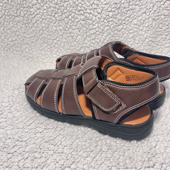 Little Kid Jaxon Fisherman Brown Sandals boys size 1 - Picture 7 of 15